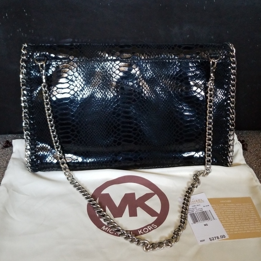 Michael Kors Chelsea Python Embossed Clutch Black - Picture 5 of 8